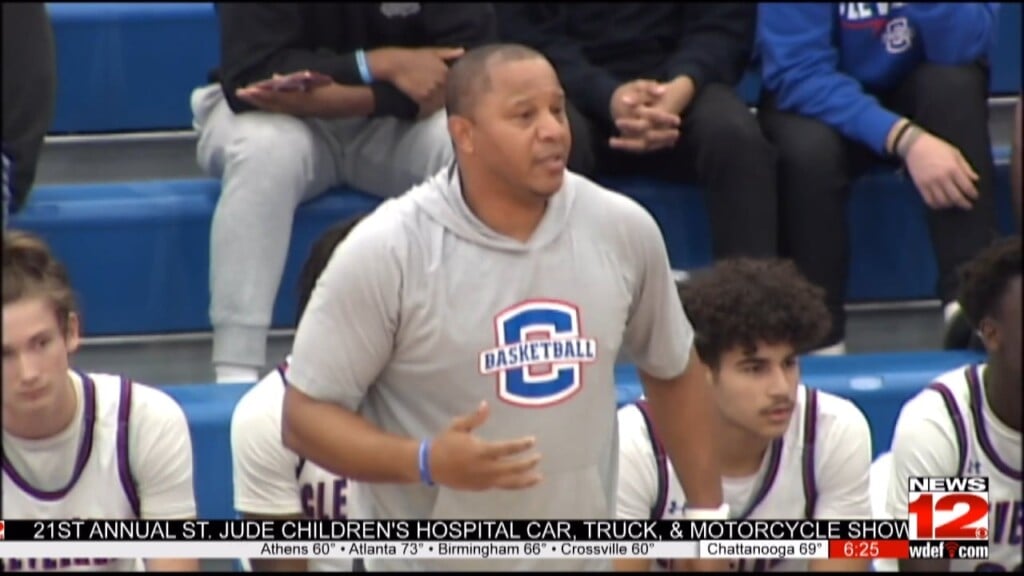 Notre Dame Names Reggie Tucker New Boys Basketball Coach