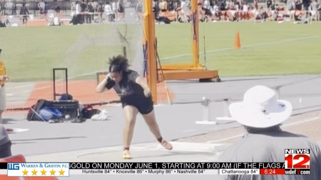 Boyd Buchanan's Lesley 'boogie' Burton Wins Third Consecutive Shotput State Title