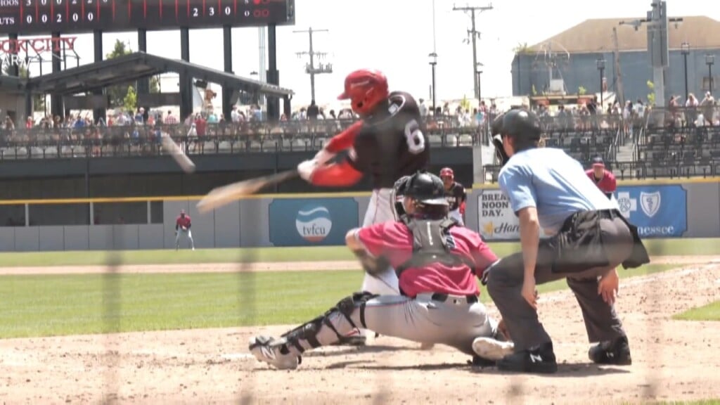 Lookouts Rally To Beat Pensacola 8 7