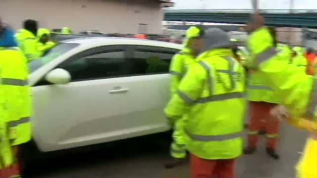Pa: Covid/garbage Collectors Refuse Trash Pickup