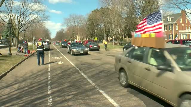 Mn: Coronavirus: Group Protests Stay At Home Order