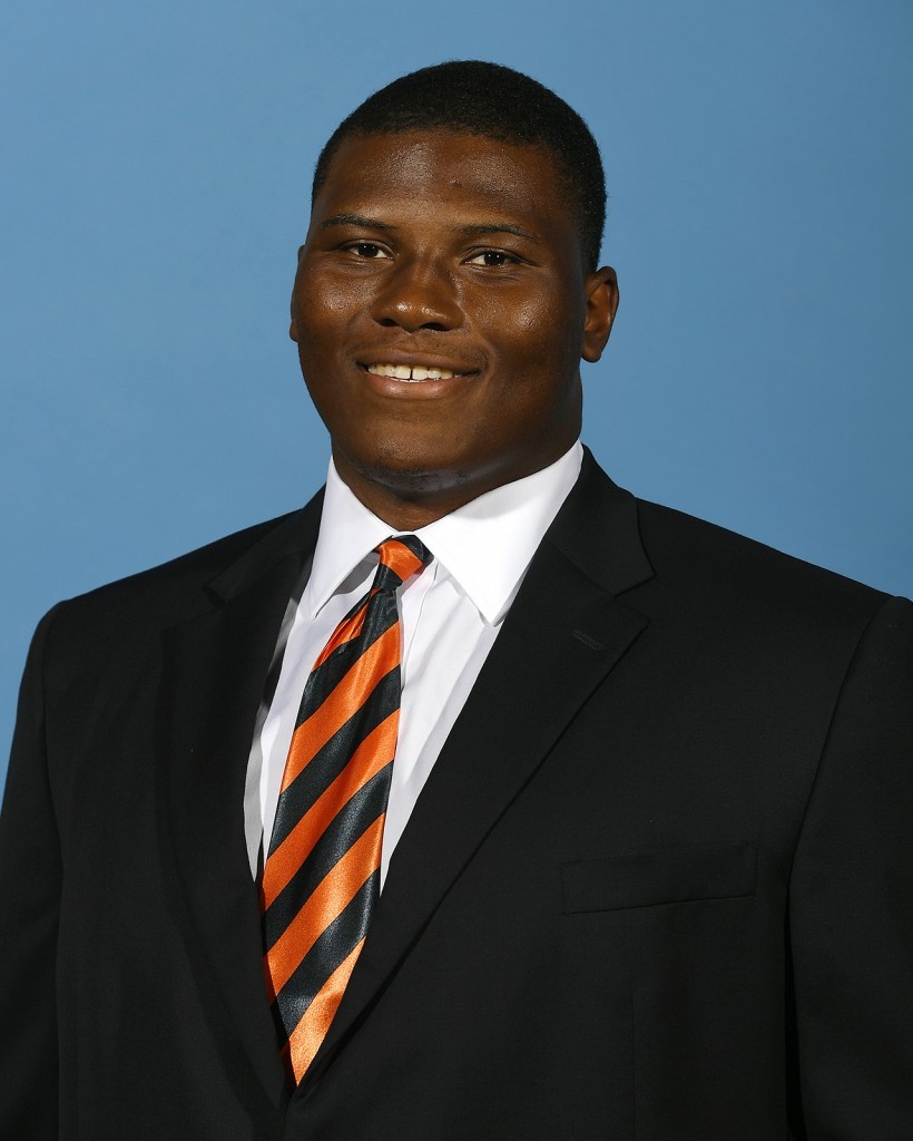 Brown Derrick Headshot 820x1024 6904