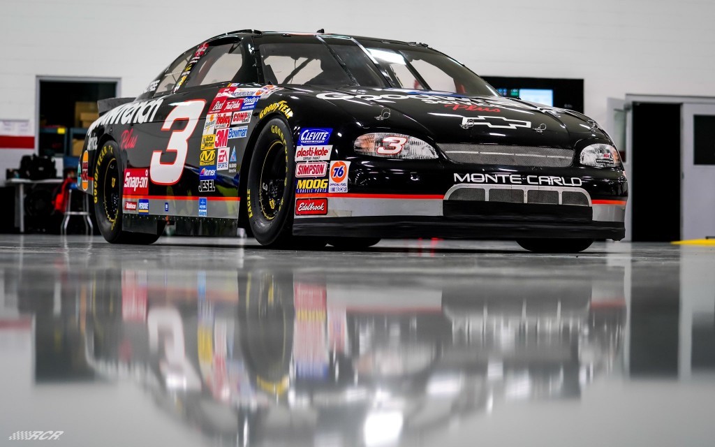 Earnhardt Auction 2 1024x640 6905