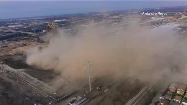 Il: Smokestack Demolition Covers Area In Dust