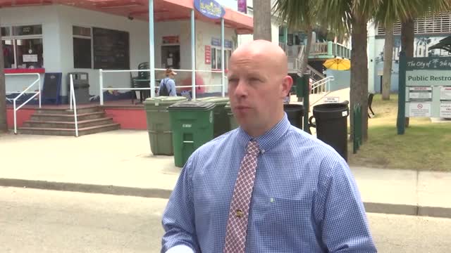 Sc: Covid: Beaches Prep For Memorial Day Weekend