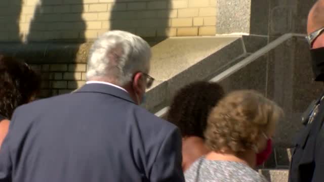 Pa: Former State Sen Sentenced For Child Porn