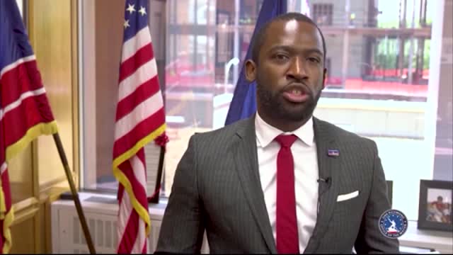 Va: Dispute Over Mayor's Action Against Monuments