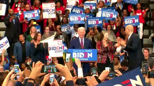 Biden Picks Sen Kamala Harris As Running Mate