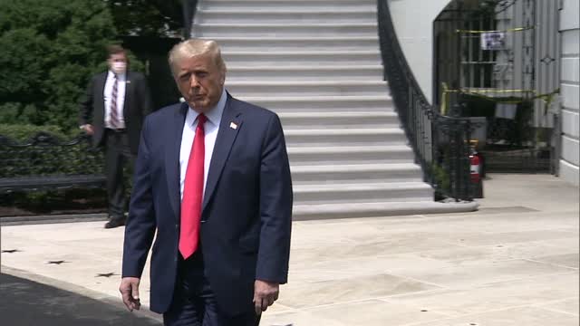 Stimulus Talks Collapse; Trump Threatens Exec Action