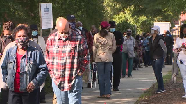 Sc: Long Lines On 1st Day Of Early Voting