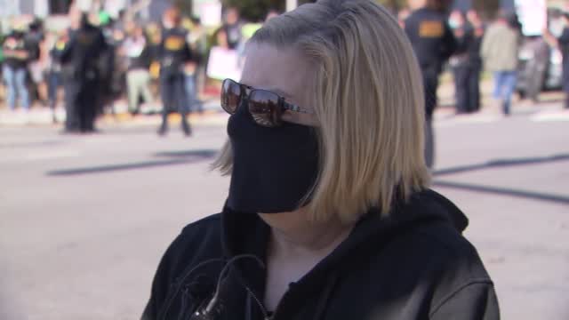 Nc: Protesters Square Off In Front Of Gov's Mansion