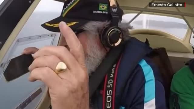 Moos: Phone Dropped From Plane Captures Loooong Fall