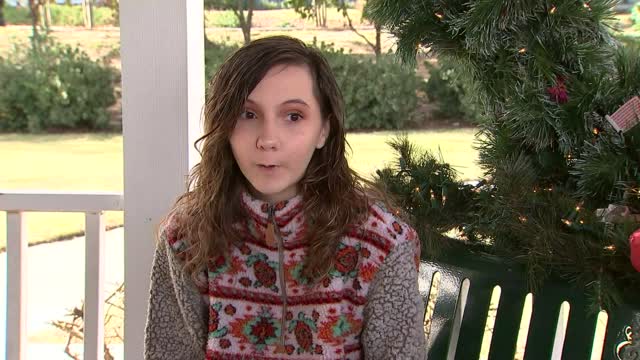 Sc: Town Remembers Mr/mrs Claus Who Died Of Covid