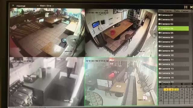 Ca: Man Pulls Gun, Steals Chicken