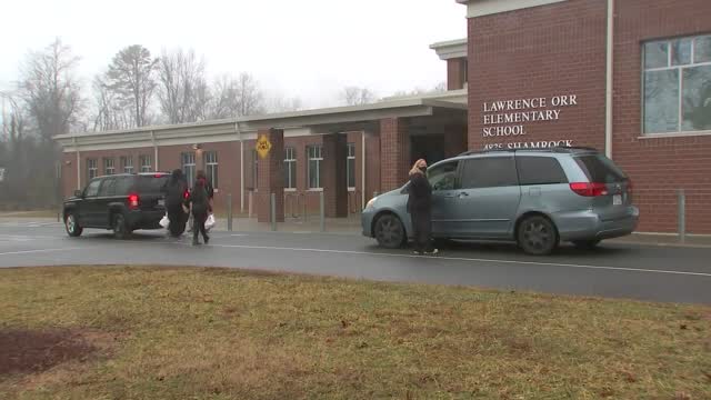 Nc: Covid: Students Return To Classrooms