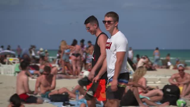 Covid: Spring Break, Variants Pose New Concerns