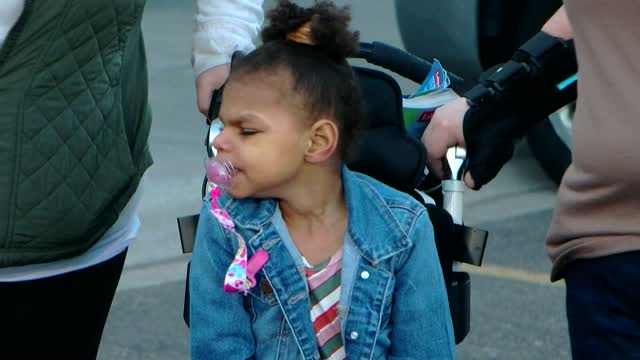 Thieves Steal Girl's Handicapable Van