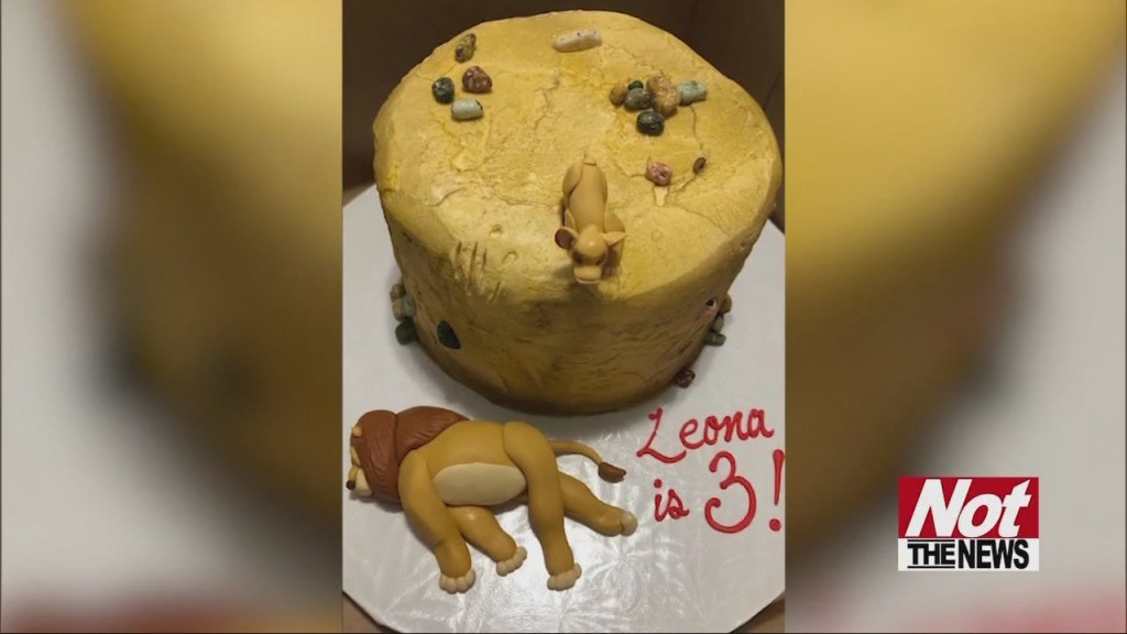 Lion King Cake