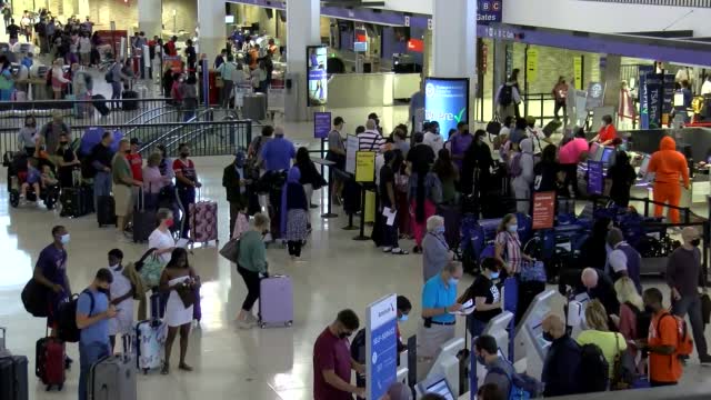 Holiday Travel:airlines Short Staffed, Gas Prices Up