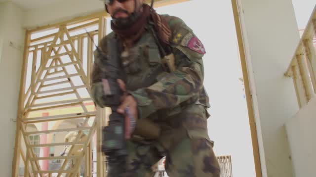 Taliban Fighting To Take Back Kandahar