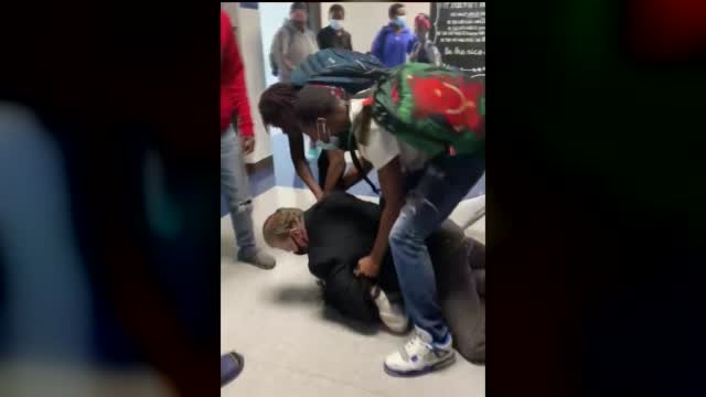Ky: Teacher Investigated For Fight Video