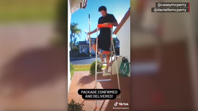 Moos: Delivery Guy Accidentally Throws Package On Roof