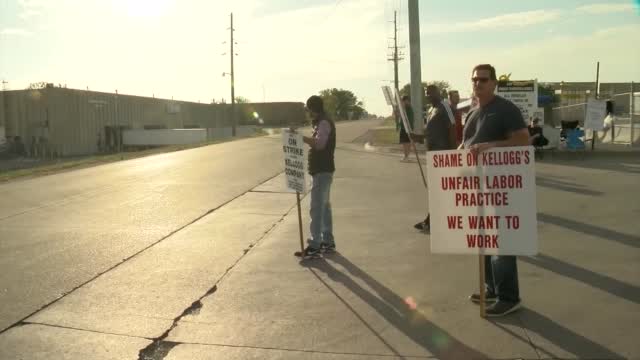 John Deere Workers The Latest To Hit Picket Line