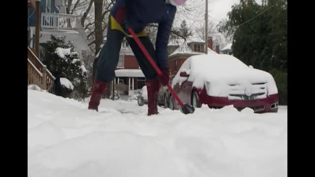 Consumer Watch: Home Safety Tips During Holiday Travel