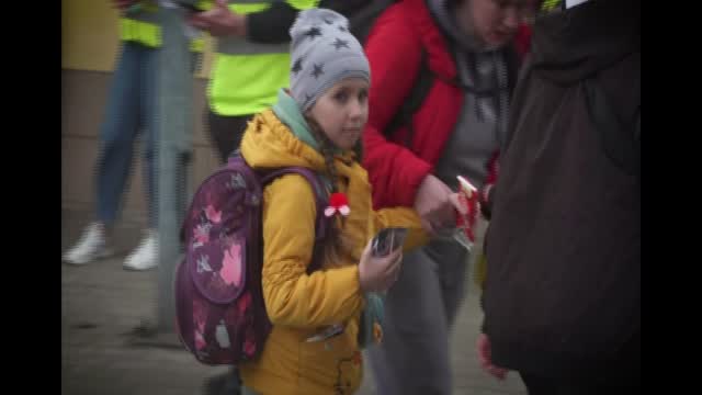 Poland Overwhelmed By Millions Of Ukrainian Refugees