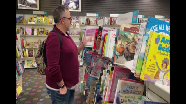 Ms: Asst Principal Fired For Reading Book To Class