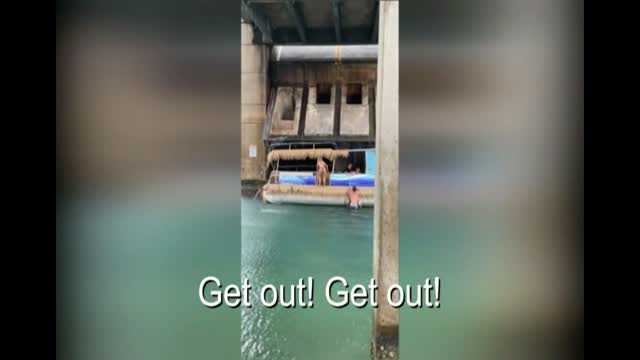 People Jump From Boat Crushed Under Drawbridge