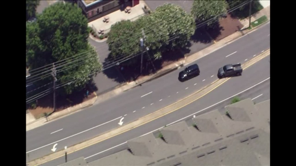 Nc: Driver Rams Alleged Carjacker During Chase
