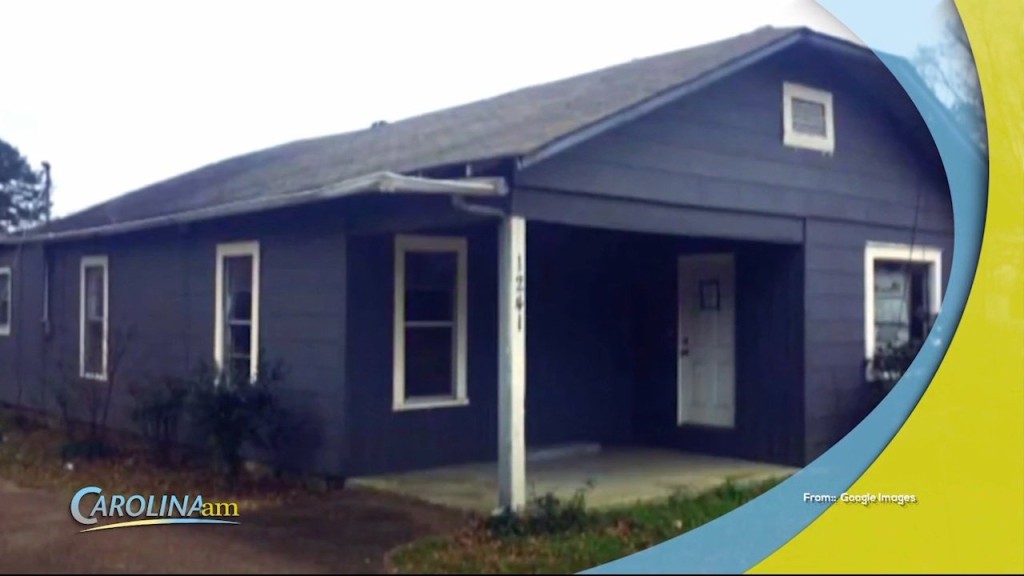 Cam 0701 Elvis Home