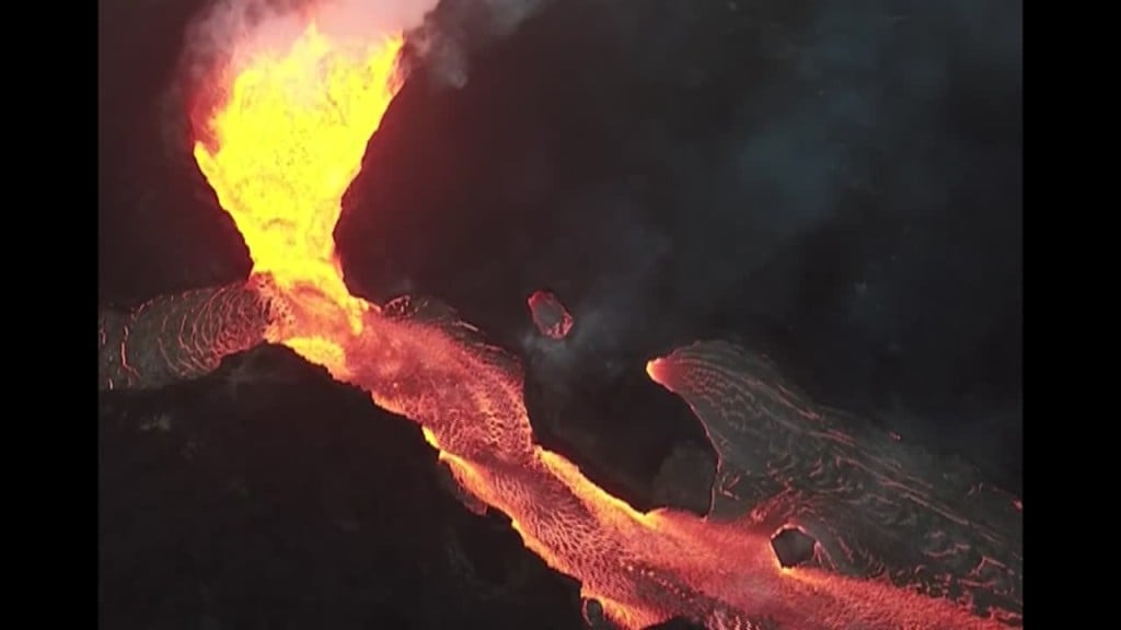World's Biggest Active Volcano Now Erupting In Us