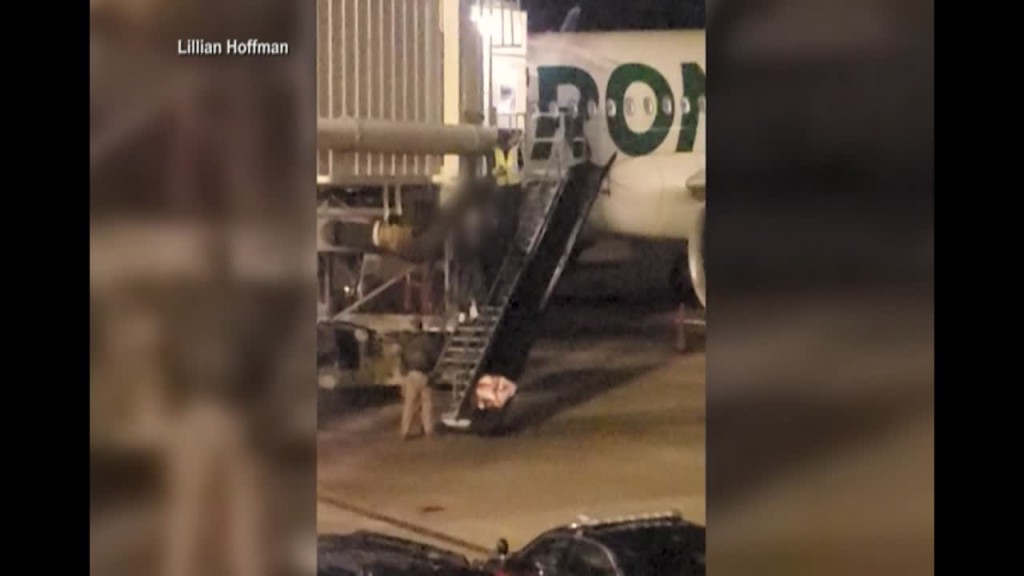 Box Cutter Wielding Plane Passenger Triggers Tsa Turbulance