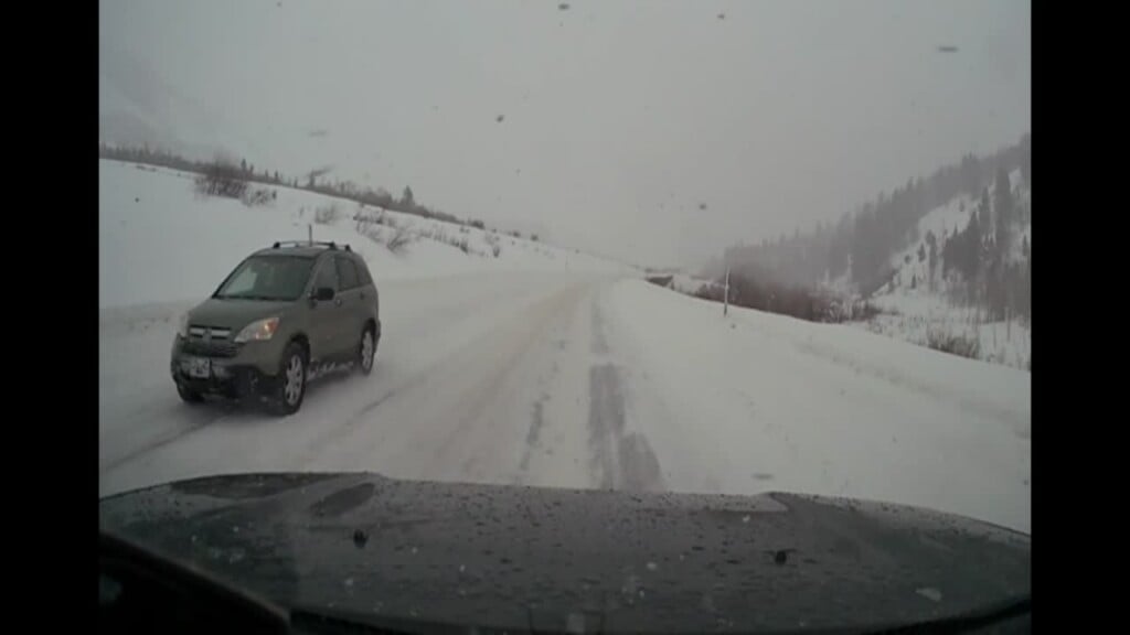Dangerously Low Temps, Heavy Snow As Travel Stalls