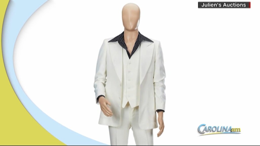 Travolta Suit
