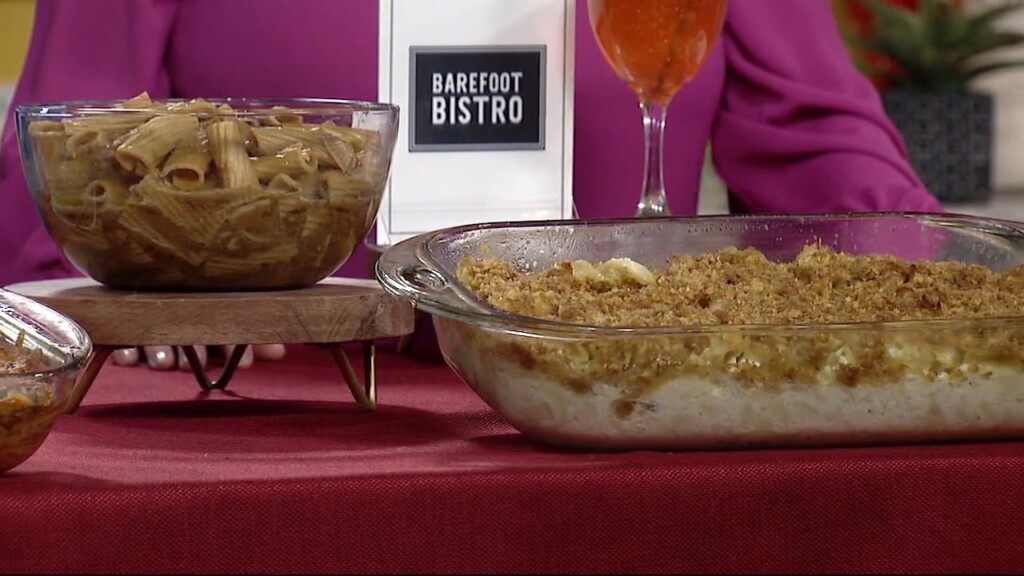 Barefoot Bistro 100623