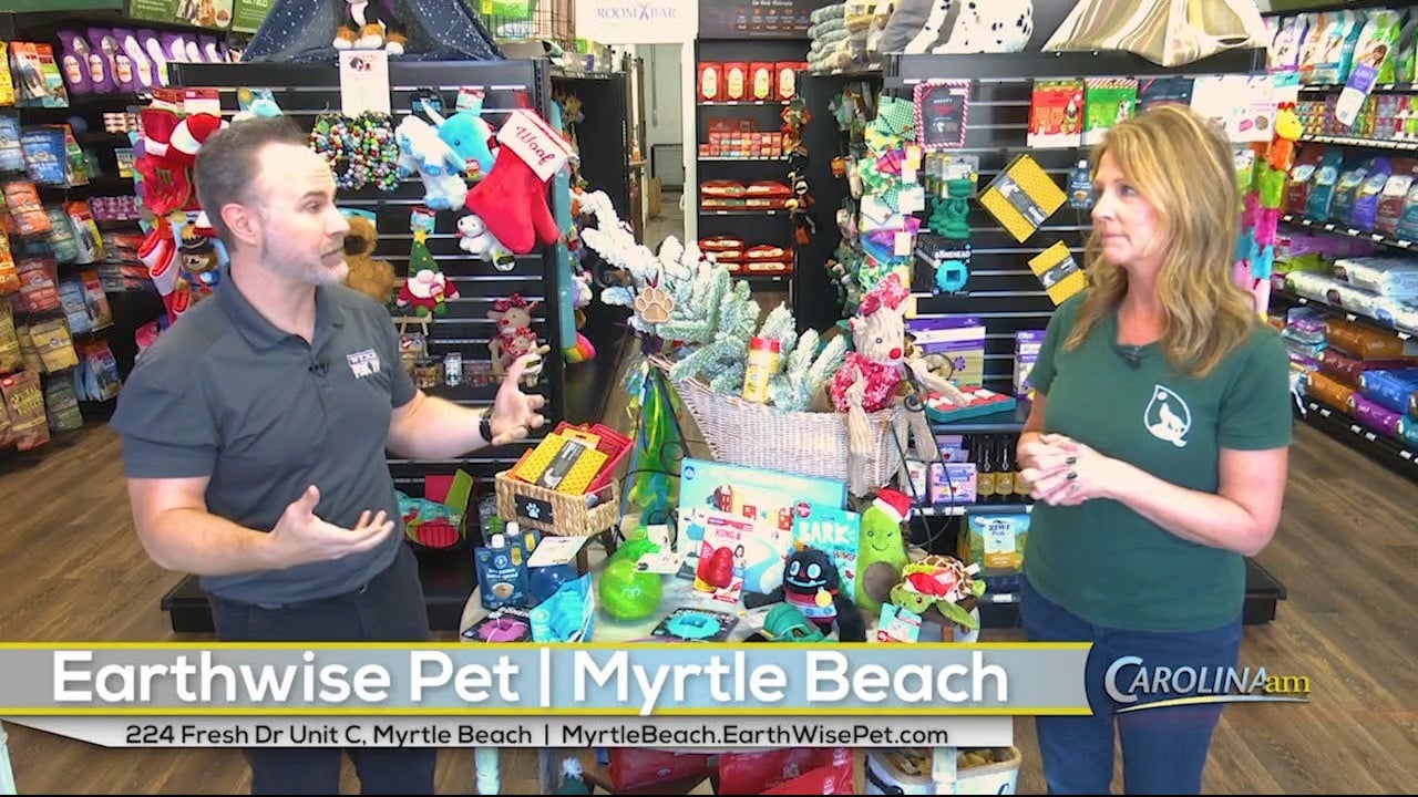 Spoil Your Pets for Christmas with Help from Earthwise Pet WFXB