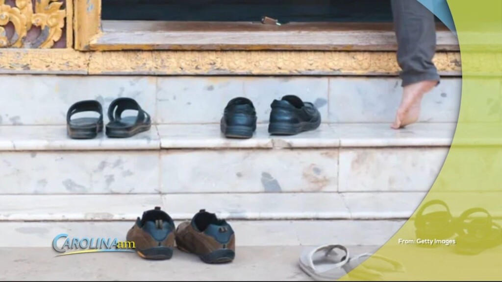 Shoes Off