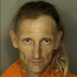 Mace William Carlisle Manf Distetc Ice Crank Or Crackcocaine 1st Off Prior 6 7 05 Drugs Trafficking In Methor Cocaine Base 10g Or More But Less Than 28g 1st Offense