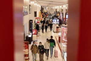 Black Friday Bounces Back From 2020. Shoppers Hit Stores Again