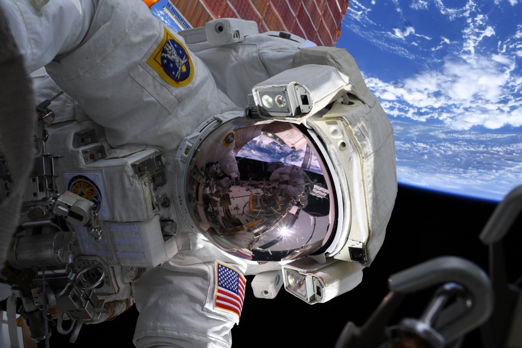 Avoiding The ‘time Warp’ Of Living In Space Could Help Astronauts Thrive On Mars