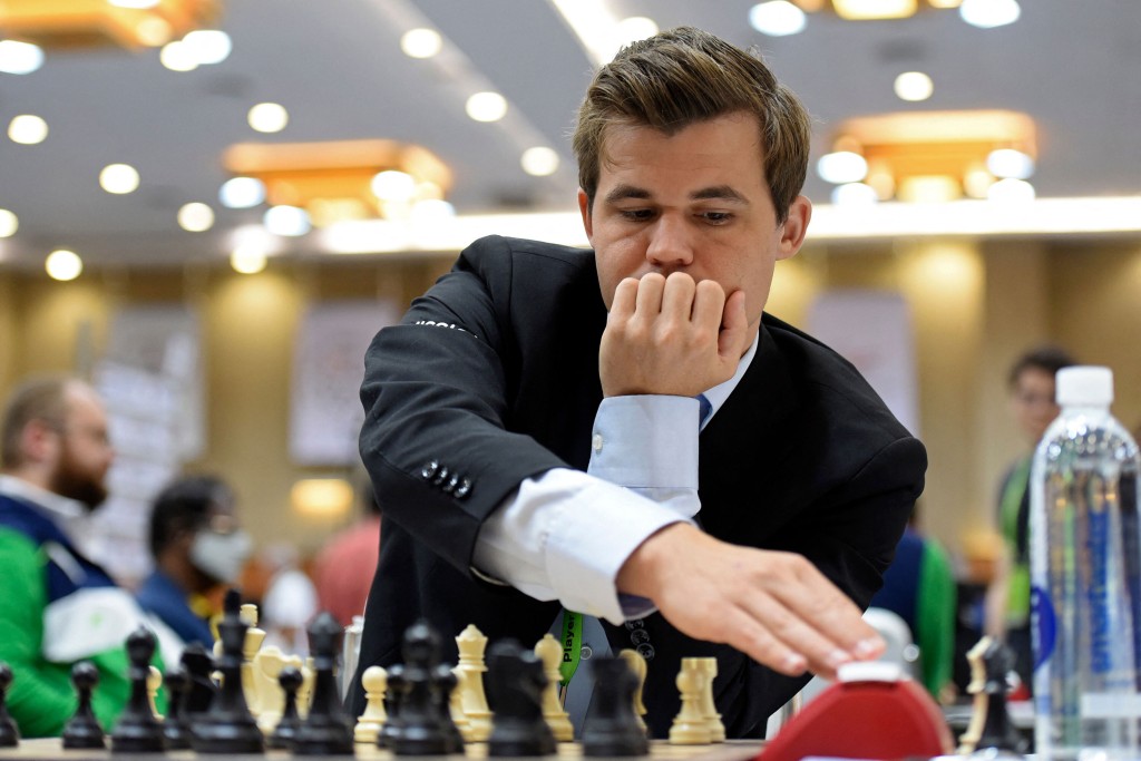 Fide Reprimands Magnus Carlsen For Quitting Match After One Move But ‘shares His Deep Concerns’ About Cheating In Chess