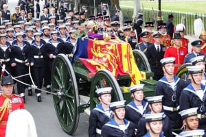 Why A Gun Carriage Is Used To Carry The Queen