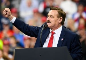Pillow Salesman And Trump Ally Mike Lindell Challenging Fbi’s Search And Seizure Of His Phone