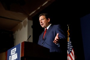 Desantis Makes Appeal To Gop Base With Migrant Move As He Faces Reelection And Eyes 2024