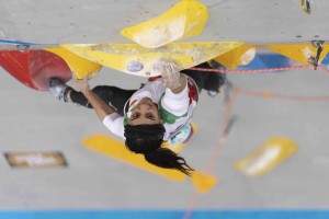 Concerns Mount Over Iranian Climber Elnaz Rekabi After She Competed Without Hijab