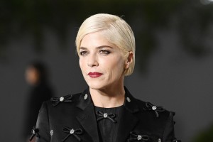 Actress Selma Blair Departs ‘dancing With The Stars’ Over Health Concerns Related To Ms