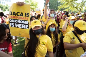 Senate Democrats Restart Talks To Try To Help Daca Recipients During Lame Duck Session